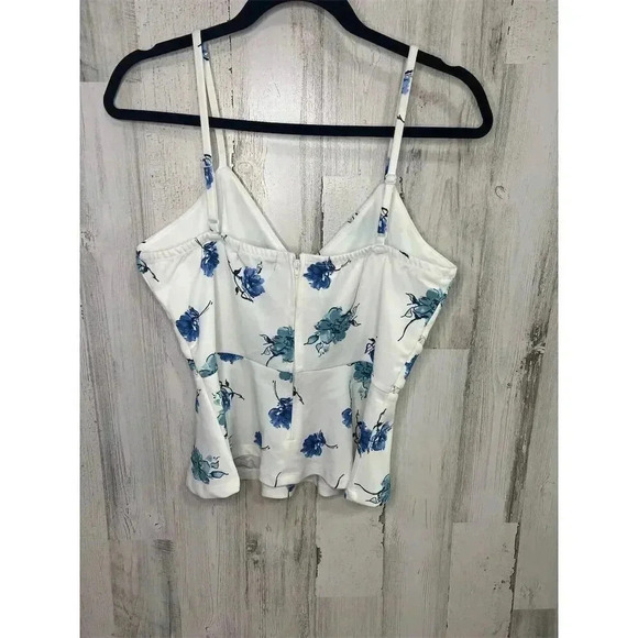 Francesca's Sofia Surplice Floral Top White Sleeveless Peplum Blouse M - Picture 7 of 9
